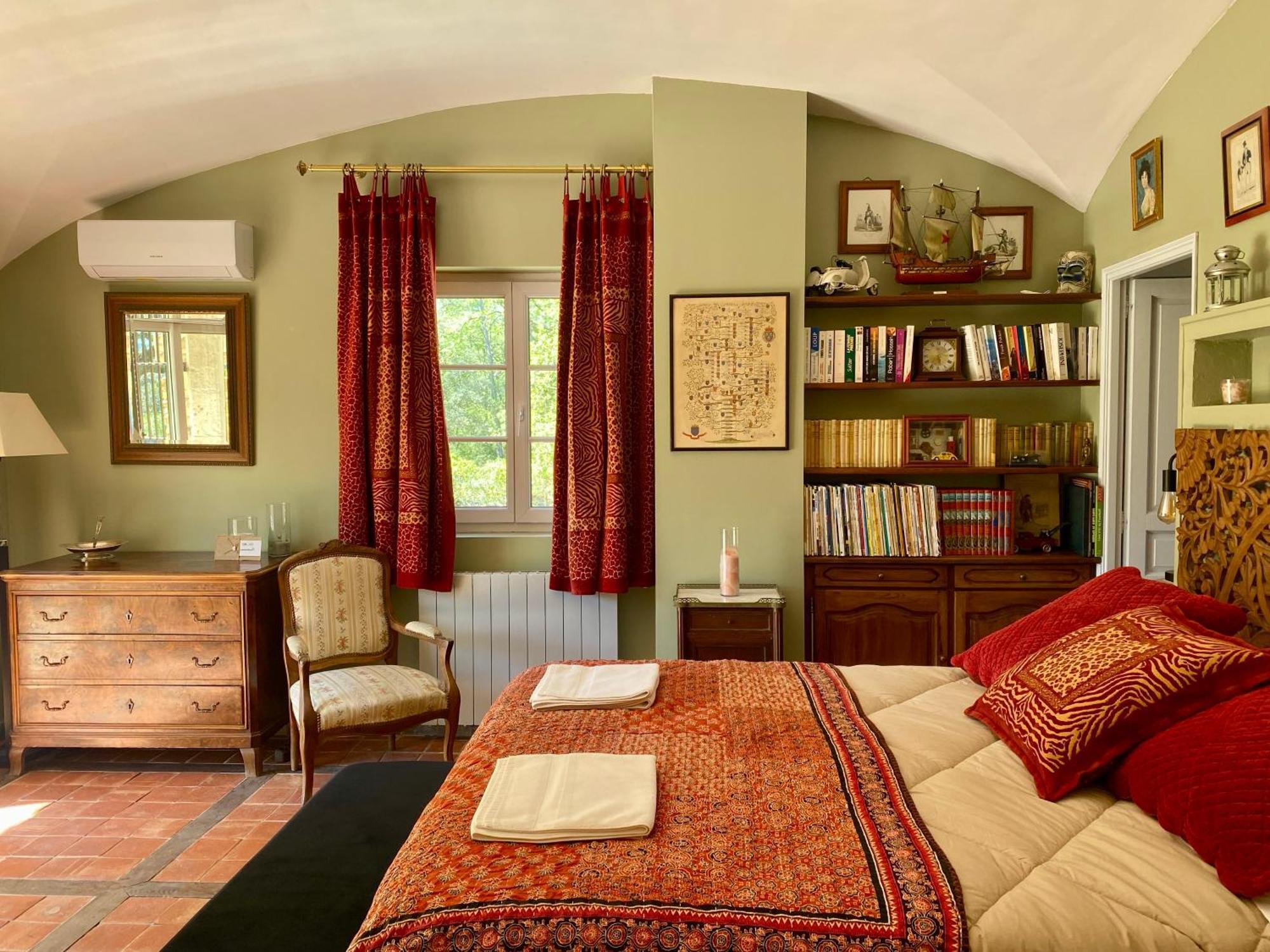 Mondragon Domaine Du Commandeur Bed & Breakfast エクステリア 写真
