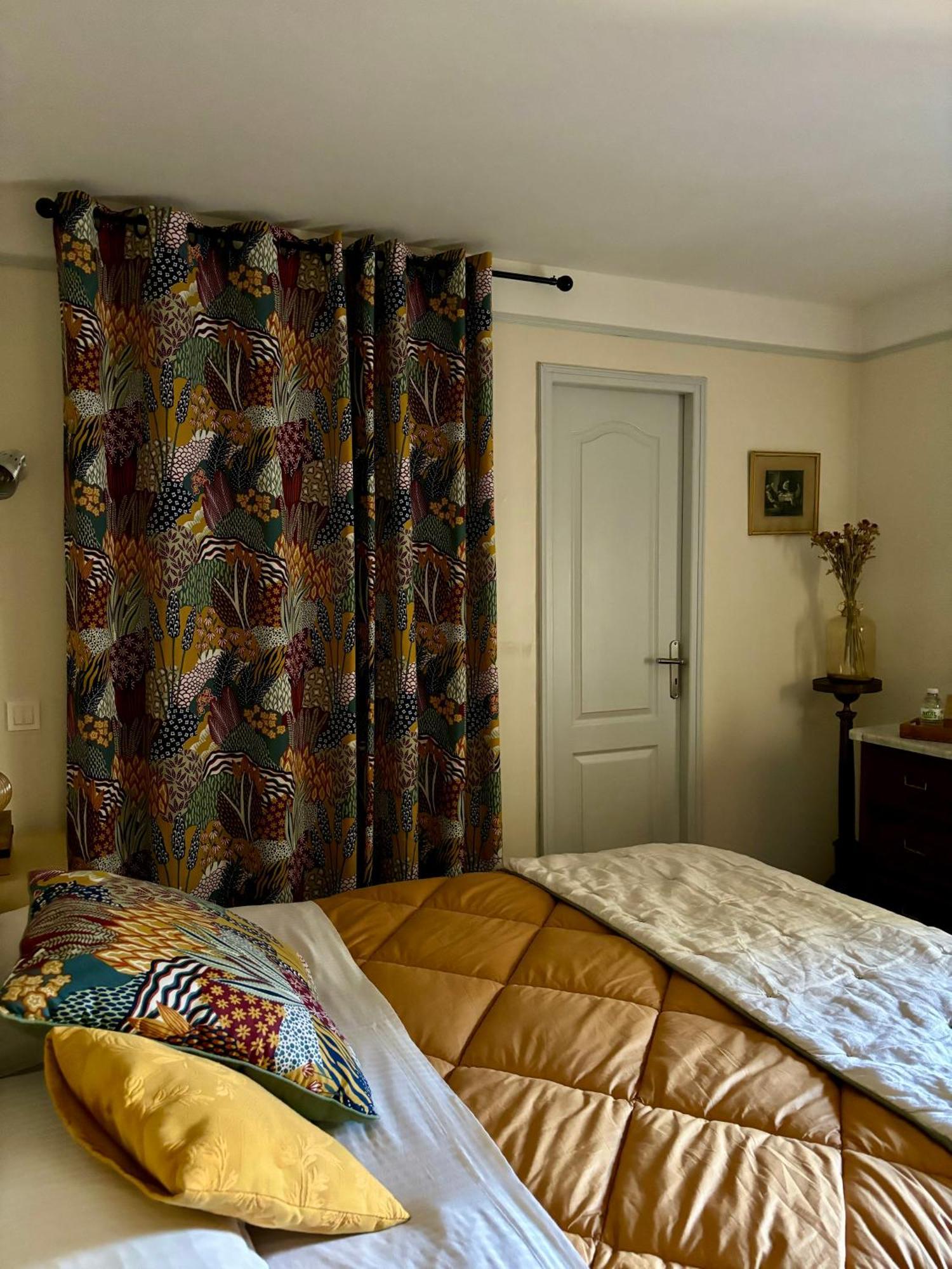 Mondragon Domaine Du Commandeur Bed & Breakfast エクステリア 写真